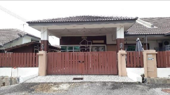 Semi Detached Single Storey House to sell 1