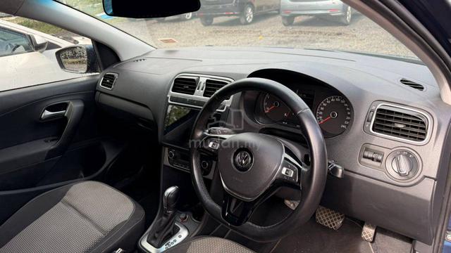 2017 Volkswagen POLO 1.6 (CKD) FACELIFT (A) - 4