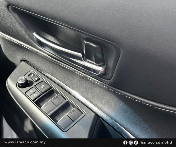 2022 Toyota HARRIER S - 5