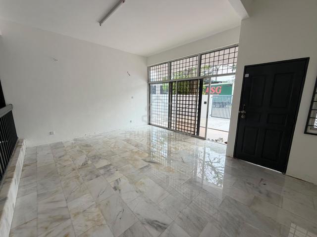 2 Storey Semi D @ Taman Gembira, Tampoi, Larkin, Unblock View 1