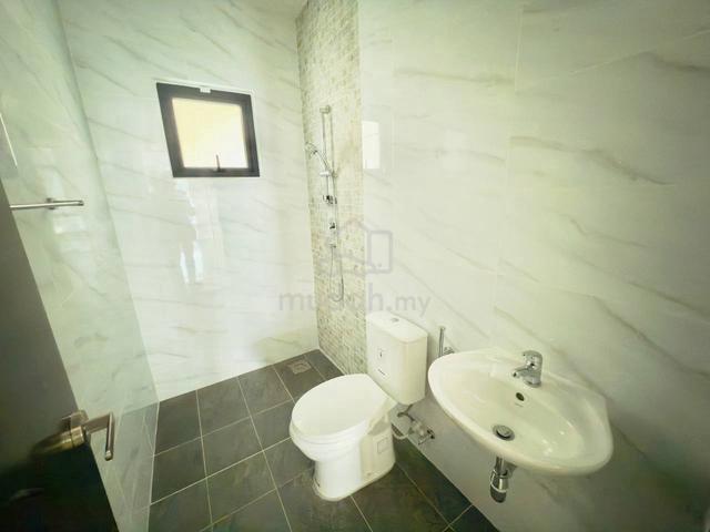 2.5sty Original Condition Puchong Utama 5