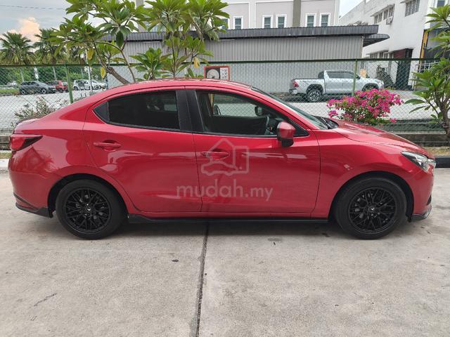 2015 Mazda 2 1.5 (A) - 4