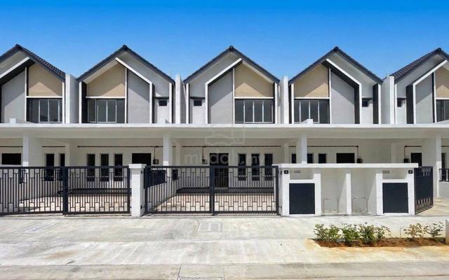 Double Storey Terrace Taman Seri Mewah 3, Meru, Klang For Sale 1