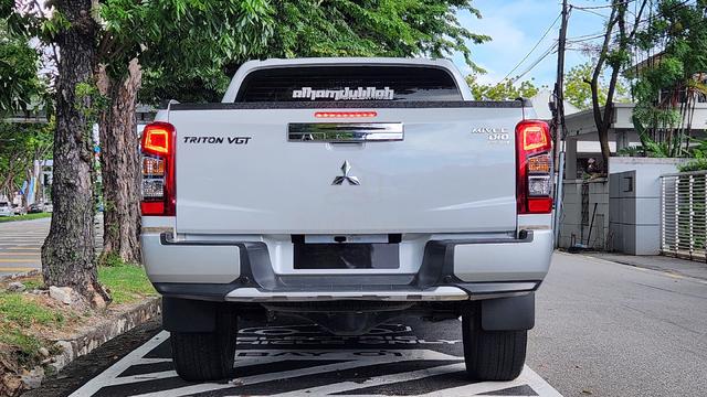 2021 Mitsubishi TRITON 2.4 VGT PREMIUM MY19 L200 - 3