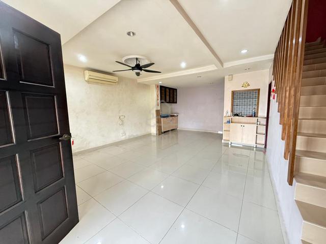 Taman Putra Perdana Puchong, near smk 99 speedmart, move in condition 1