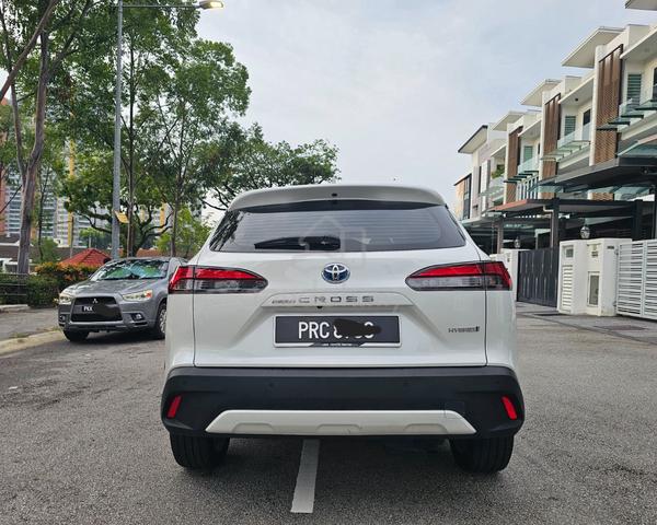 2023 Toyota COROLLA CROSS 1.8 HYBRID (A)45k MILEAG - 5