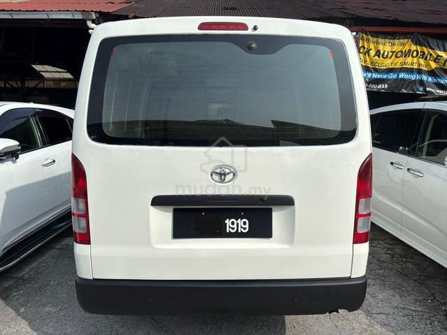2013 Toyota HIACE 2.5 FACELIFT (M) Full Panel Van - 5