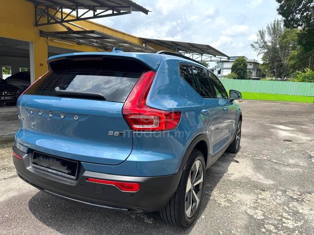 2022 Volvo XC40 2.0 B5 ULTIMATE UNDER WARRANTY - 2