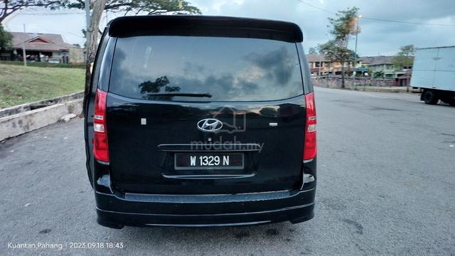 2014 Hyundai GRAND STAREX 2.5 ROYALE DELUXE (A) - 3