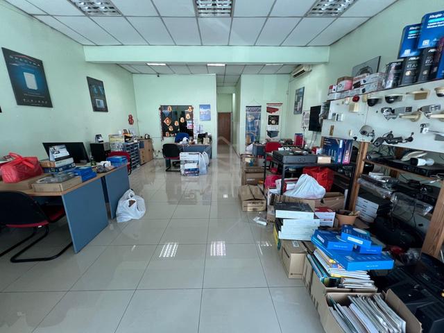 Single Storey Shop @ BP 6, Bandar Bukit Puchong 1