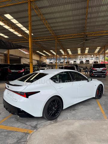 2023 Lexus IS300 2.0 F-SPORT MODE BLACK - 3