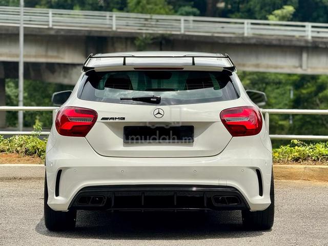 Mercedes Benz A250 2.0 Turbo AMG W176 HarmanKardon - 4