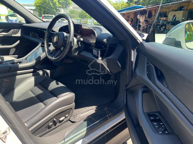 2024 Porsche TAYCAN (NANO WHITE COLOUR) 1k MILLEAG - 1