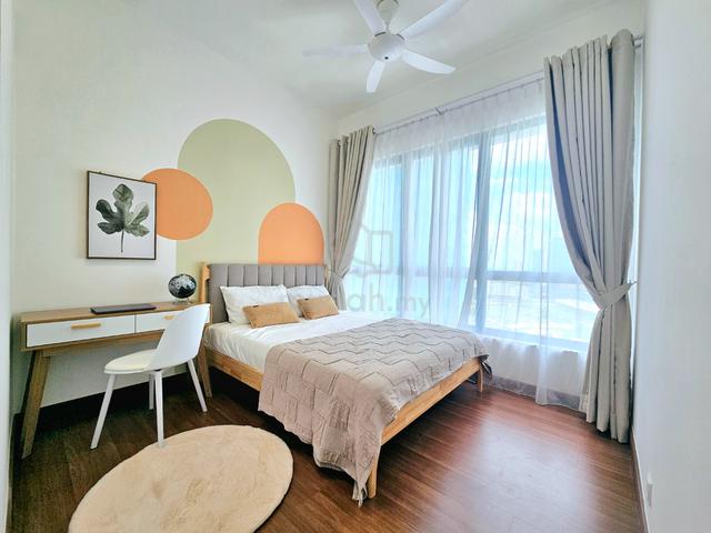 MASTER ROOM - Sunsuria Forum, Setia Alam, Selangor 1