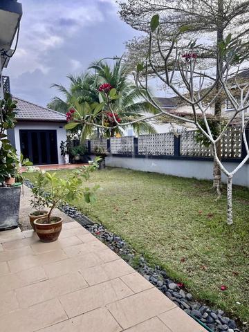 Taman Seri Austin Hills @ Emery (Double Storey Corner Lot For Rent) 1
