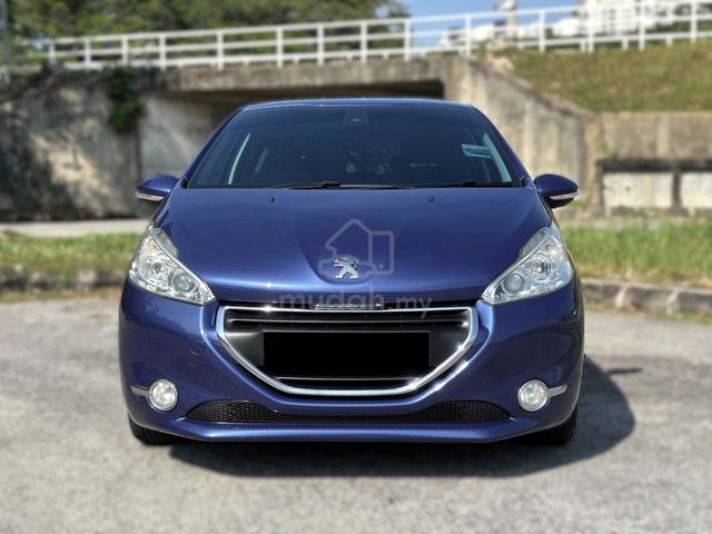 2015 Peugeot 208 1.6 VTi ALLURE (A) - 2