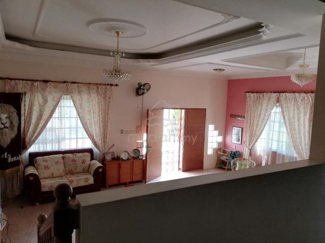 Taman Good View, Semi Detached House, Nosoob, Kota Kinabalu, Sabah. 2