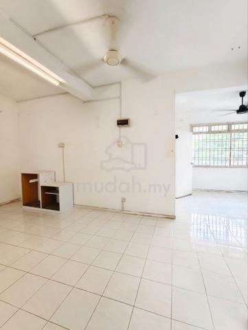 Sri Awana Townhouse 1