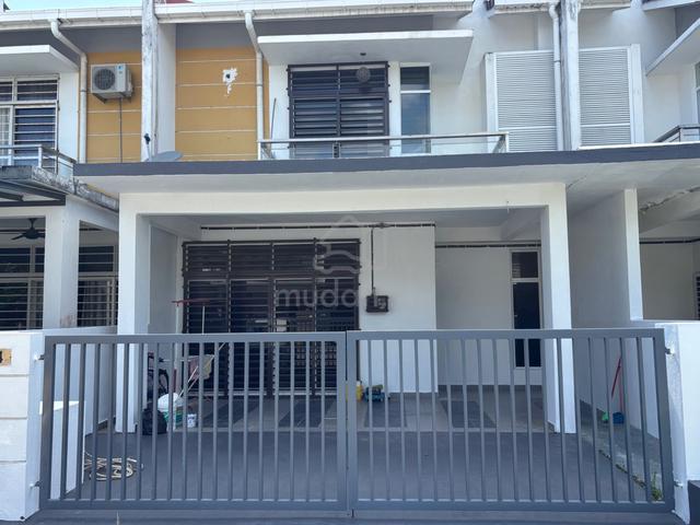 Selangor Batang Kali Freehold 2-Storey Terraced House For Sale 1