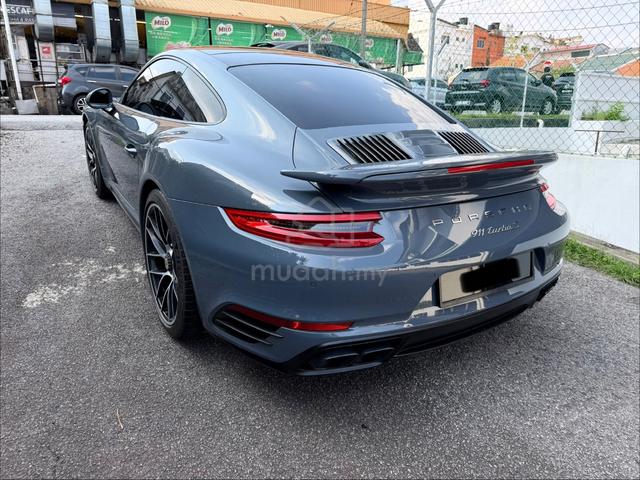 2016 Porsche 911 3.8 TURBO S Fully Loaded - 4