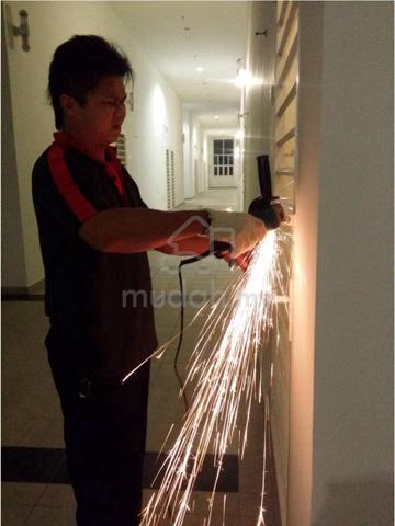 Carousel Image