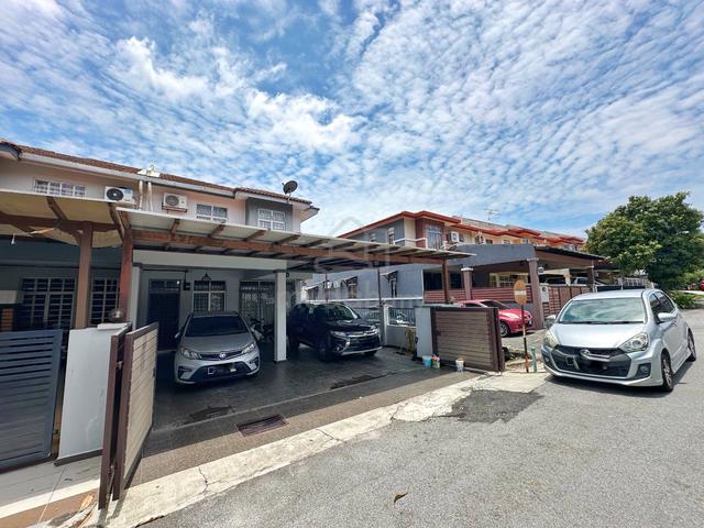 CHEAPEST ENDLOT Double Storey Teres Taman Mawar Salak Tinggi Fasa 2 1