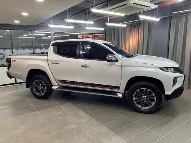 2021 Mitsubishi TRITON 2.4 VGT (A) - 2
