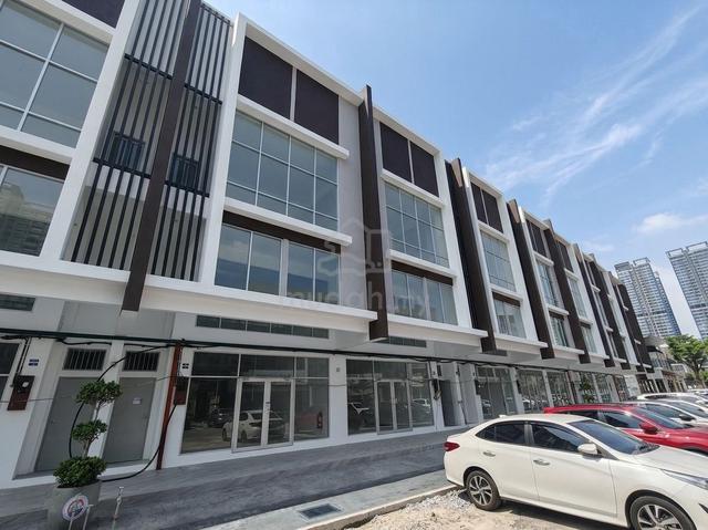 5 Adjoining New Shoplots 22x73sq.ft Opp Zus Coffee Kota Laksamana Jaya 1