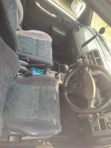 2001 Toyota RAV4 2.0 STANDARD (A) - 5