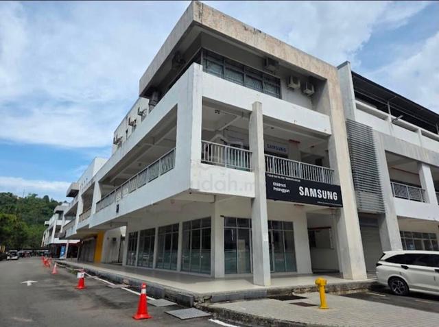 Karamunsing | Capital | Ground Floor | Corner | Shoplot 1