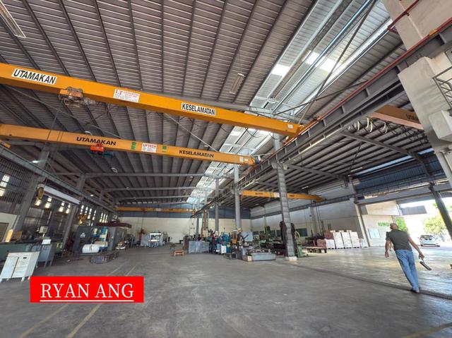 1.5 Storey Detached Factory Corner Unit At Bukit Minyak For Sale 1