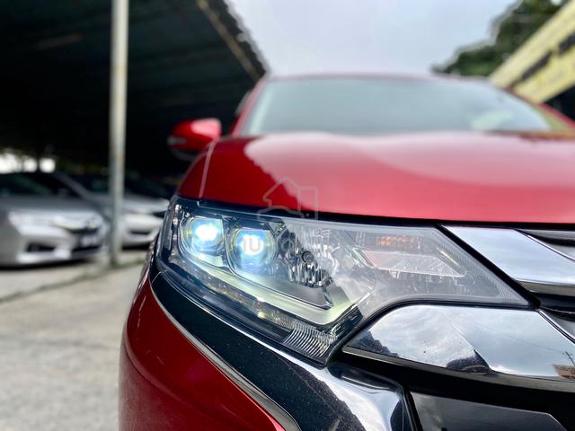 2018 Mitsubishi OUTLANDER 2.4 FACELIFT PBoot Sroof - 2