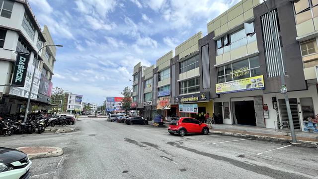 2nd Flr shop Enigma square Bandar Puteri Bangi, Kajang 1