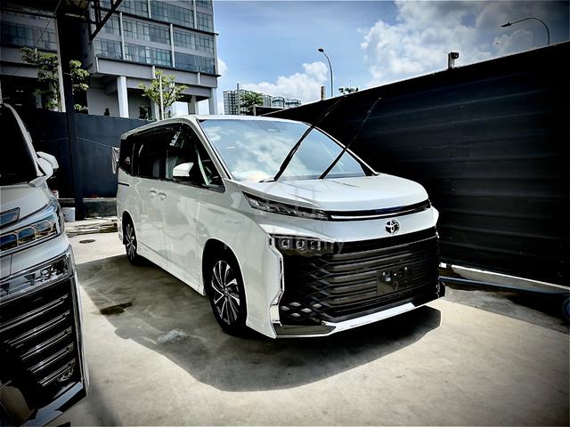 2022 Toyota VOXY 2.0 S-Z (A) - 4