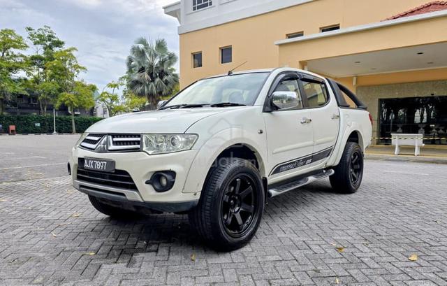 2014 Mitsubishi TRITON 2.5 VGT GS FACELIFT (A)SUNR - 4