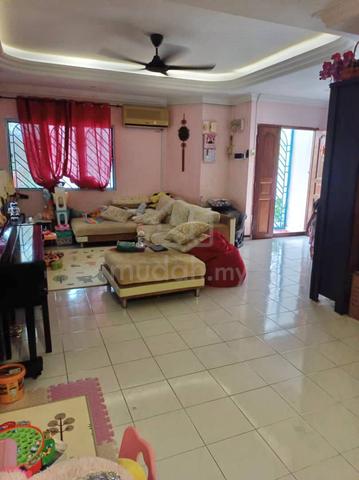 Double Storey Terrace House, Taman Sungai Besi Indah, Seri Kembangan 1