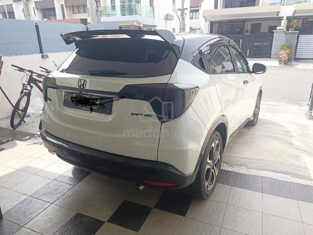 (2 tone) 2019 Honda HRV 1.8 E ENHANCED (A) - 2