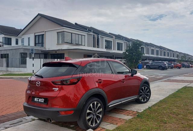 2019 Mazda 3 2.0 SEDAN HIGH PLUS SKYACTIV-G (CBU) - 4