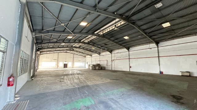 Seri Alam Semi-D Factory - for rent 2