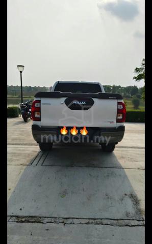 2022 Toyota HILUX 2.8 ROGUE (A) DIRECT OWNER - 3