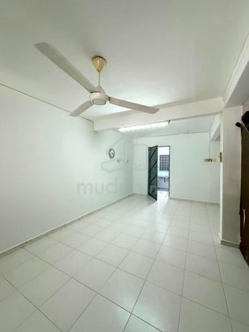 Tmn Rinting Double Storey Low Cost House | Fully Renovated | Freehold 1