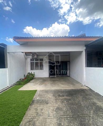 Single Storey Taman Mantau Indah 2, Seremban 2 1