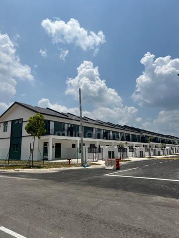 Freehold Double Storey Mampu Milik Jasin near Serkam Melaka 1