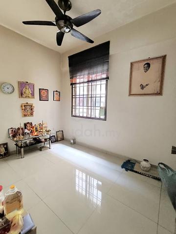 Sri Kenari Apartment 1