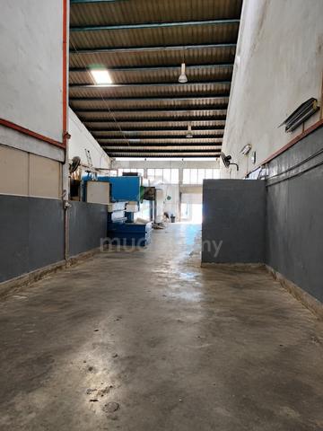 Ungku Tun Aminah tuta skudai cold rooms terrace factory shahbandar 1