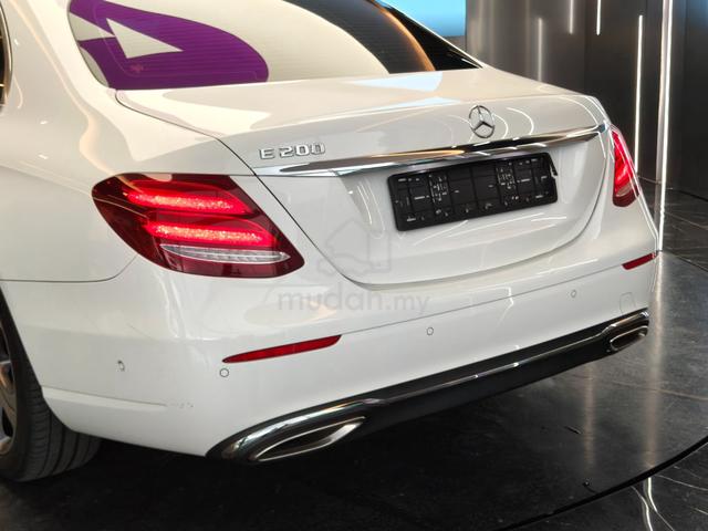 2018 Mercedes Benz E200 2.0 AVANTGARDE (CKD) (A) - 5