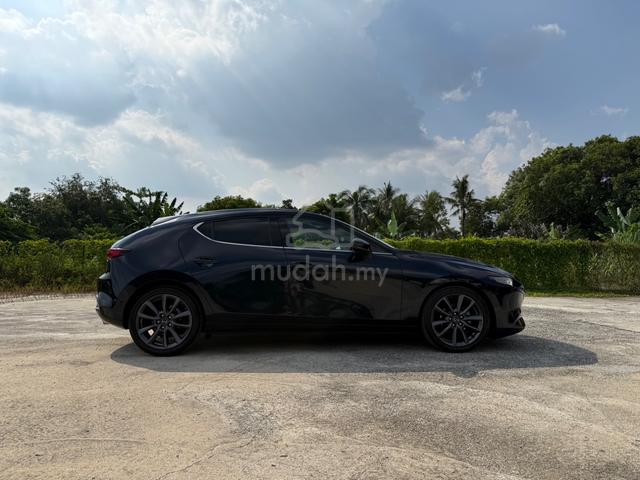 2020 Mazda 3 Liftback HIGH PLUS 2.0L Mazda Waranty - 2