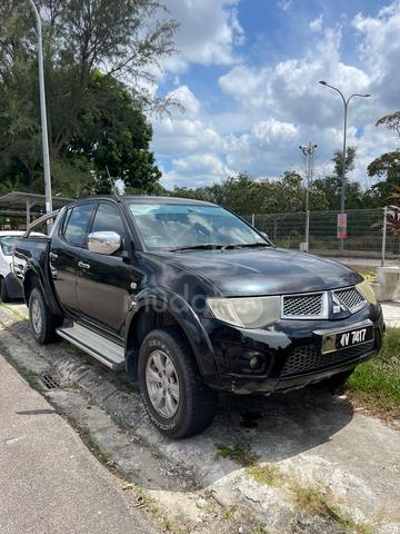2011 Mitsubishi TRITON 2.5 RA FACELIFT (A) - 3