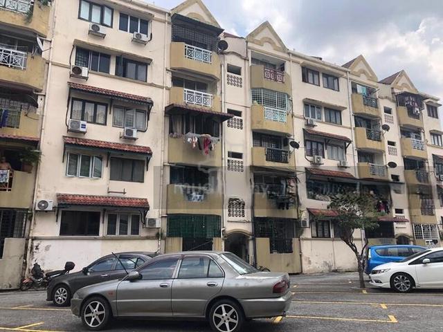 Makmur Apartment 1