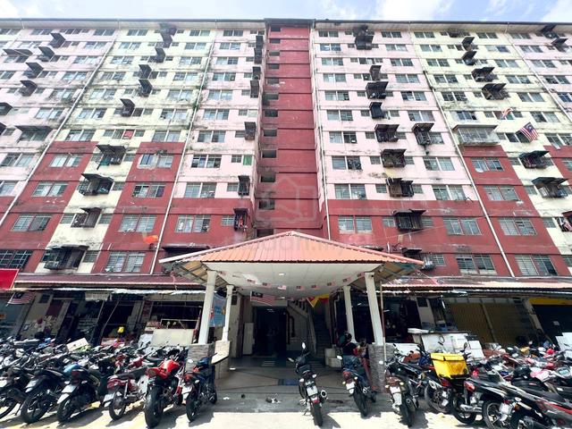 Desa Mentari Flat (Block 5) 1
